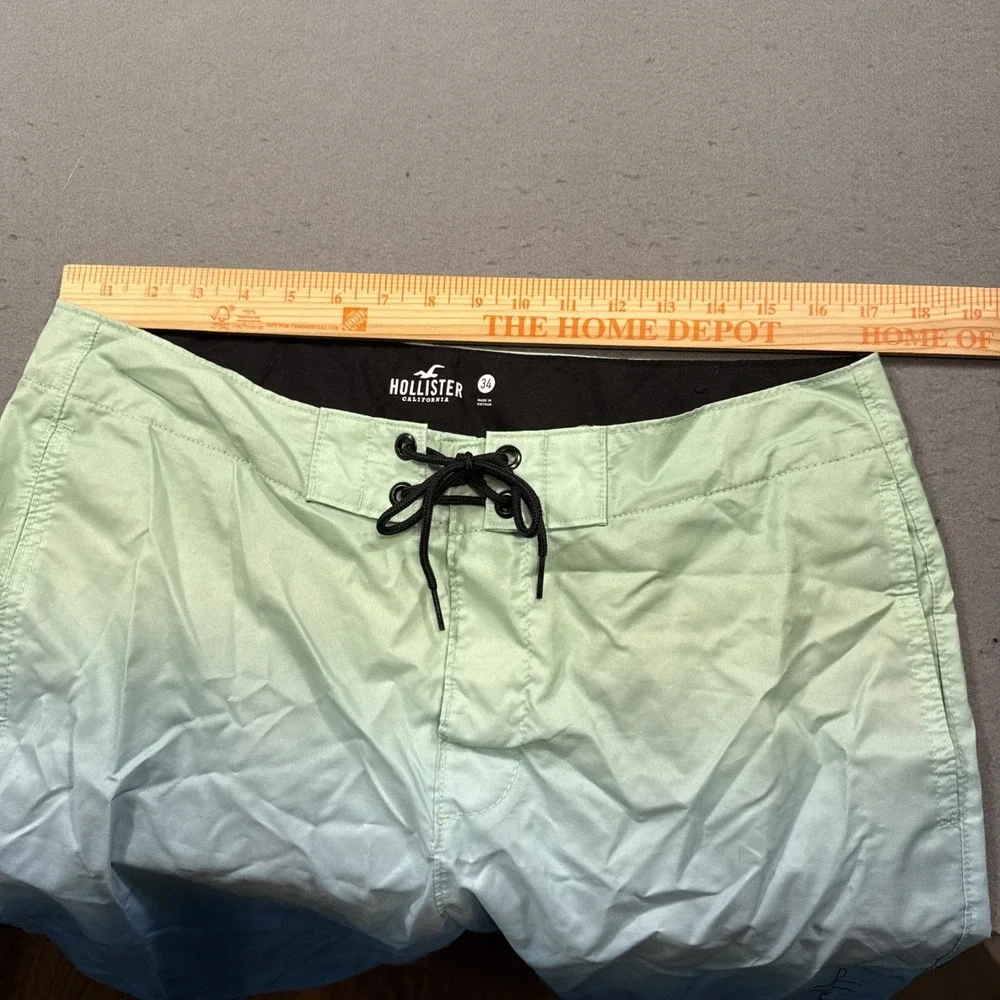 Men's Hollister board shorts swim suit 34